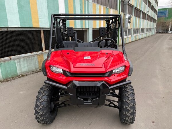 ���������� ����� �� Honda (�����) Pioneer � �������