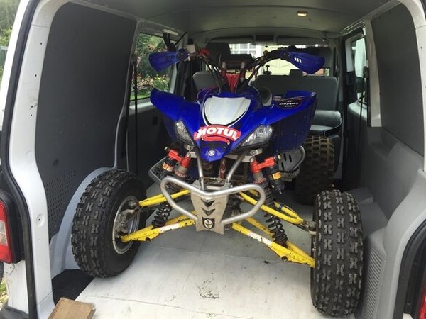 ���������� ����� �� Yamaha (�����) YFZ 450 � �������