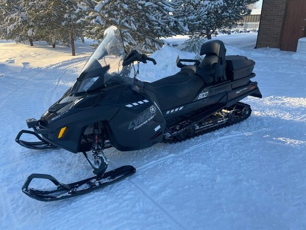 ���������� ����� �� BRP (���) Lynx Xtrim Commander 800 � �������