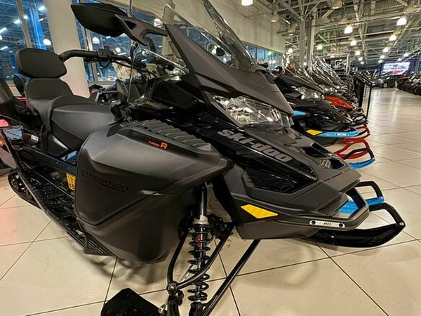 ���������� ����� �� BRP (���) Ski-Doo Expedition 900 � �������