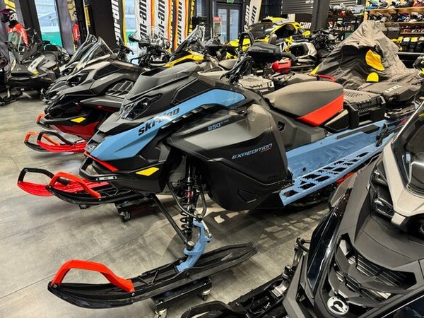 ���������� ����� �� BRP (���) Ski-Doo Expedition Xtreme 850 � �������