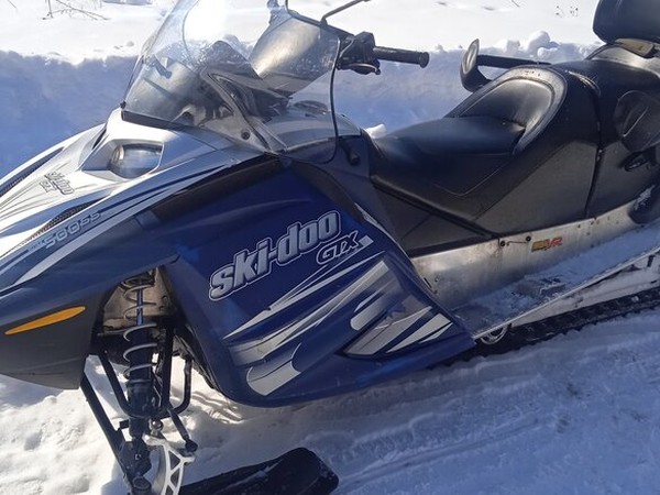 ���������� ����� �� BRP (���) Ski-Doo GTX 600 � �������
