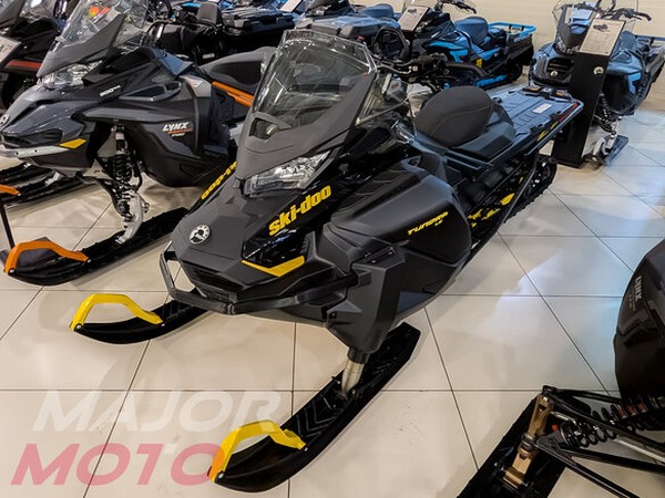 ���������� ����� �� BRP (���) Ski-Doo Tundra 600 � �������