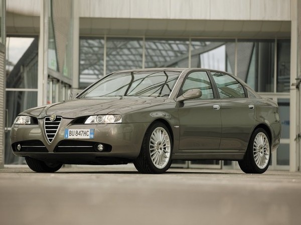 ����������� ���� �� Alfa Romeo 166 (���� ����� 166) � �������