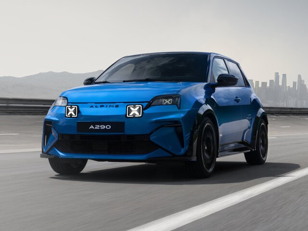 ����������� ���� �� Alpine A290 (������ �290) � �������