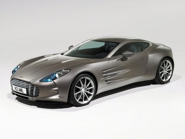 ����������� ���� �� Aston Martin One-77 (����� ������ ���-77) � �������