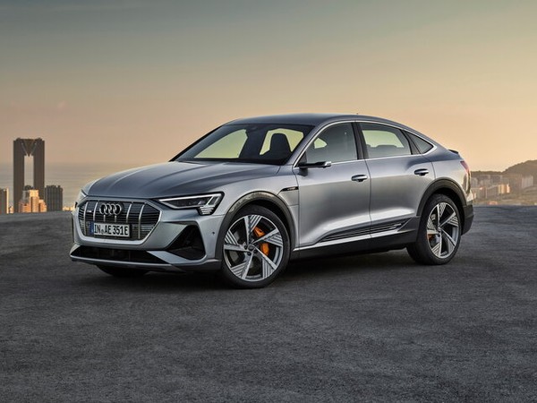 ����������� ���� �� Audi e-tron Sportback (���� �-���� ��������) � �������