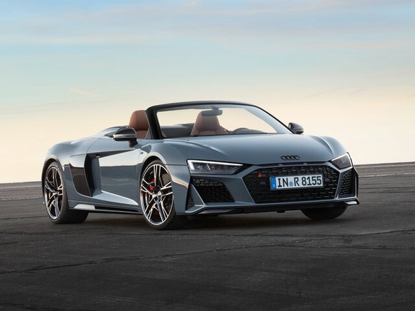 ����������� ���� �� Audi R8 (���� � 8) � �������