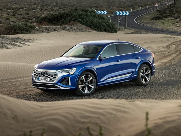 ����������� ���� �� Audi SQ8 Sportback e-tron (���� ���8 �������� �-����) � �������