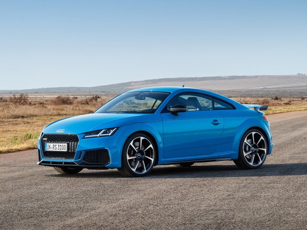 ����������� ���� �� Audi TT RS (���� �� ��) � �������