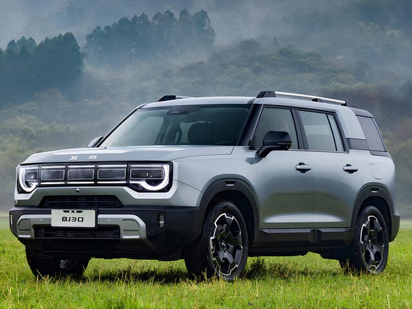 ����������� ���� �� BAIC BJ30 (���� ���30) � �������