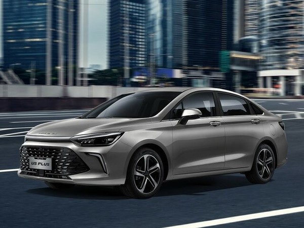 ����������� ���� �� BAIC U5 Plus (���� �5 ����) � �������