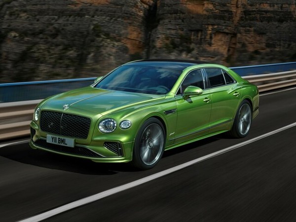 ����������� ���� �� Bentley Flying Spur (������ ������ ����) � �������