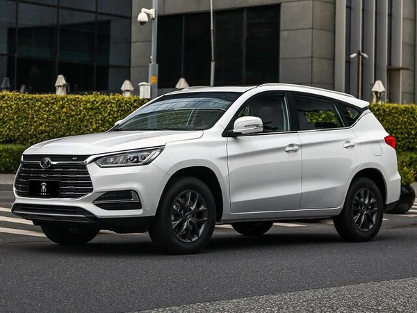 ����������� ���� �� BYD Song (��� ����) � �������