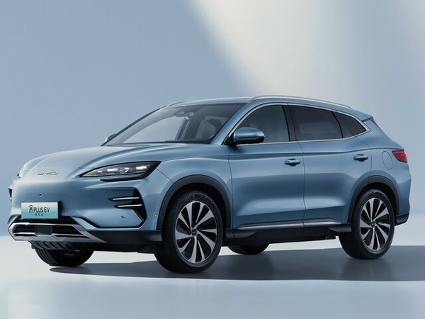 ����������� ���� �� BYD Song Plus (��� ���� ����) � �������