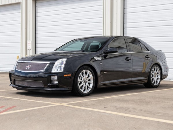 ����������� ���� �� Cadillac STS-V (�������� ��-�) � �������