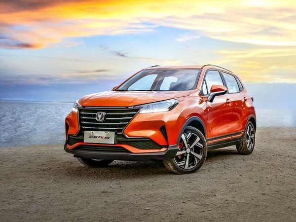 ����������� ���� �� Changan CS15 (������ ��15) � �������