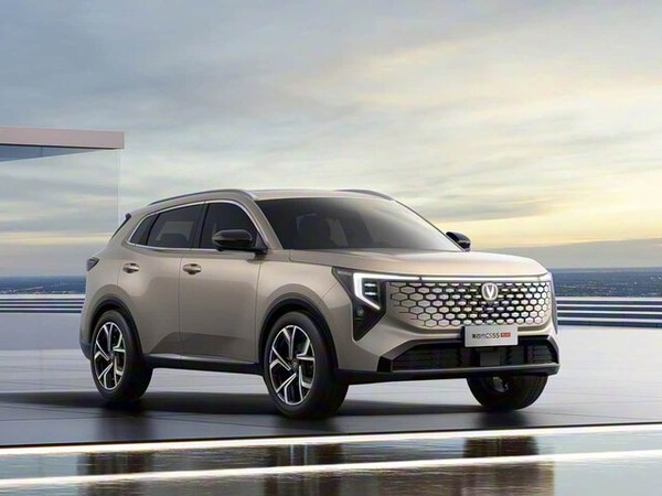 ����������� ���� �� Changan CS55 Plus (������ ��55 ����) � �������