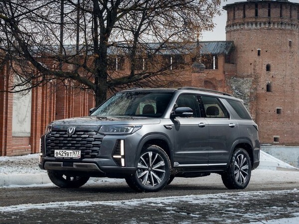 ����������� ���� �� Changan CS95 (������ ��95) � �������