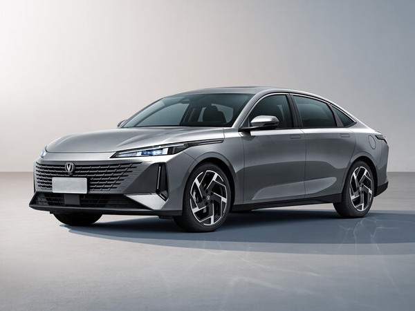 ����������� ���� �� Changan Lamore (������ ������) � �������