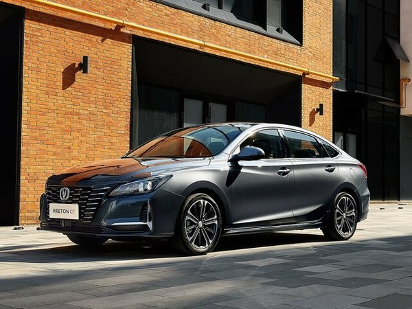 ����������� ���� �� Changan Raeton CC (������ ������ ��) � �������