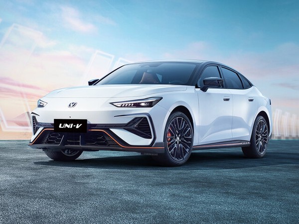 ����������� ���� �� Changan UNI-V (������ ���-�) � �������