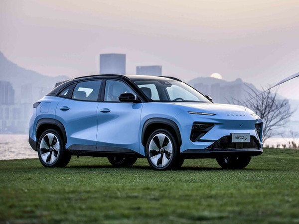 ����������� ���� �� Chery eQ7 (���� ���7) � �������