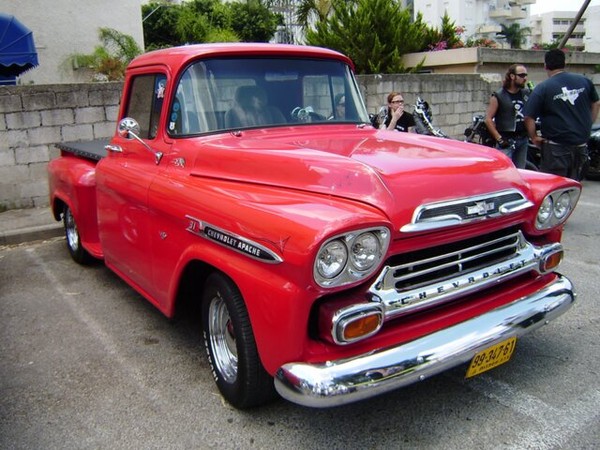 ����������� ���� �� Chevrolet Apache (������� �����) � �������