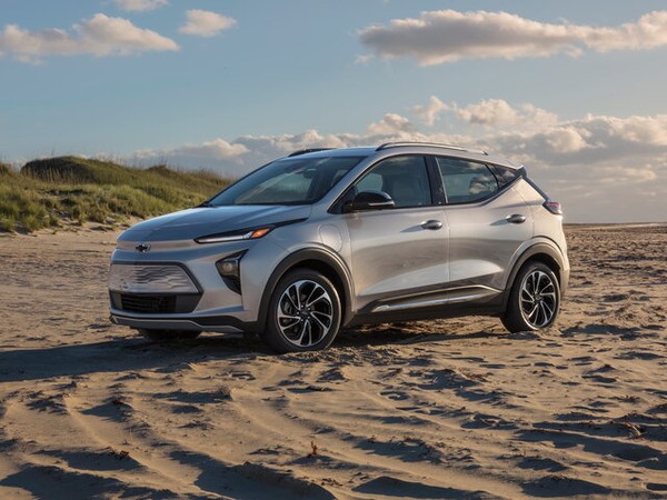 ����������� ���� �� Chevrolet Bolt EUV (������� ���� ���) � �������