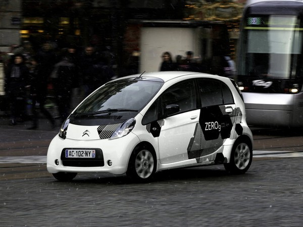 ����������� ���� �� Citroen C-ZERO (������� �-����) � �������