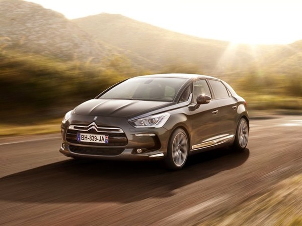 ����������� ���� �� Citroen DS5 (������� ��5) � �������