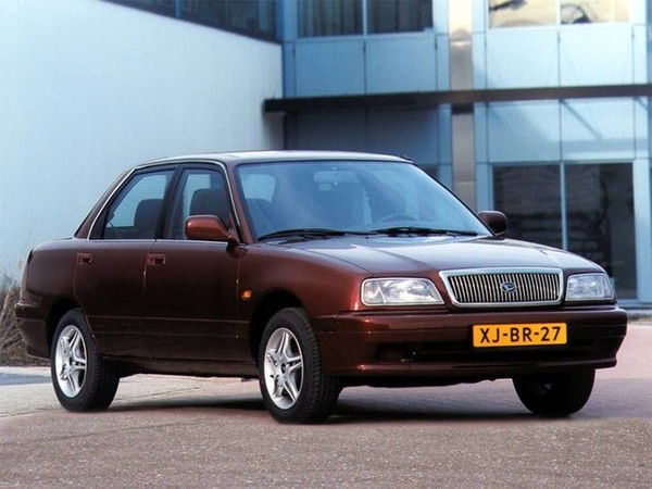 ����������� ���� �� Daihatsu Applause (�������� �������) � �������