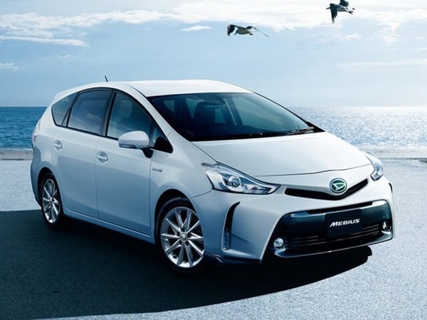 ����������� ���� �� Daihatsu Mebius (�������� ������) � �������