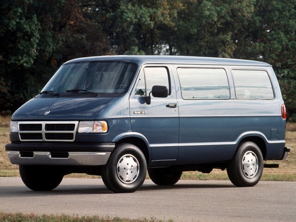 ����������� ���� �� Dodge RAM Van (���� ��� ���) � �������