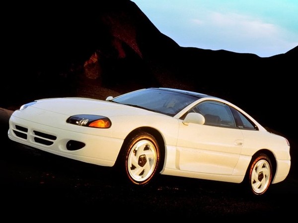 ����������� ���� �� Dodge Stealth (���� �������) � �������