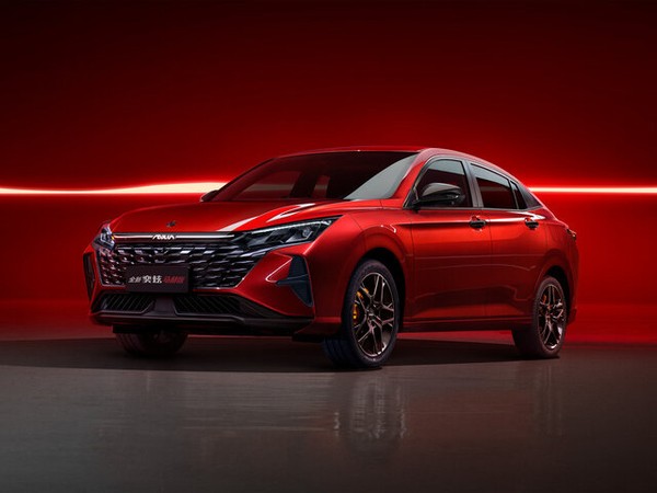 ����������� ���� �� Dongfeng Shine (�������� �����) � �������