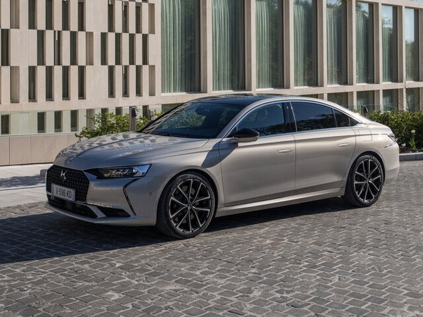 ����������� ���� �� DS 9 (�� 9) � �������