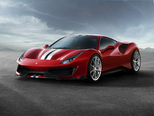 ����������� ���� �� Ferrari 488 (������� 488) � �������