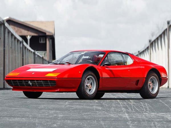 ����������� ���� �� Ferrari 512 BB (������� 512 ��) � �������