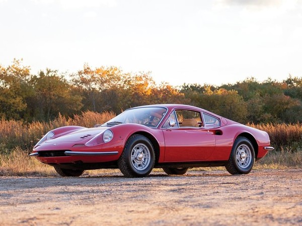 ����������� ���� �� Ferrari Dino 246 GT (������� ���� 246 ��) � �������