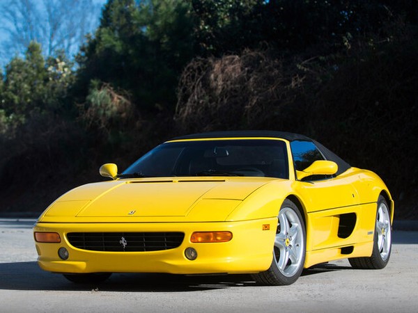 ����������� ���� �� Ferrari F355 (������� �355) � �������