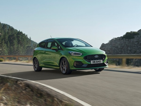 ����������� ���� �� Ford Fiesta ST (���� ������ ��) � �������