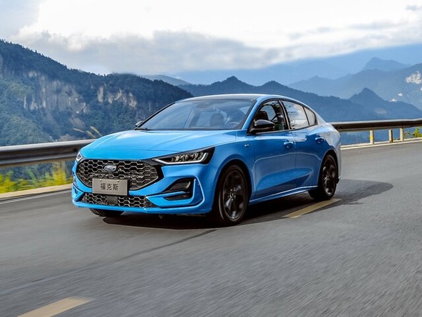 ����������� ���� �� Ford Focus (���� �����) � �������