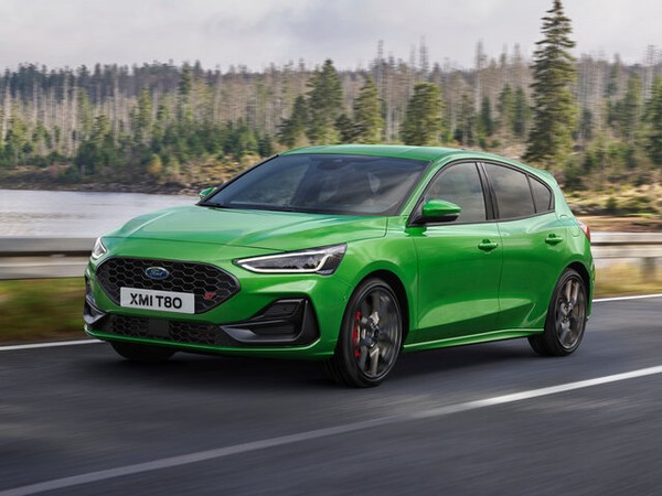 ����������� ���� �� Ford Focus ST (���� ����� ��) � �������