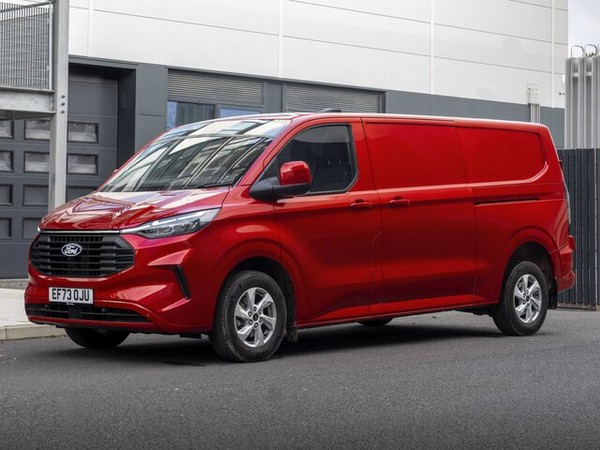 ����������� ���� �� Ford Transit Custom (���� ������� ������) � �������