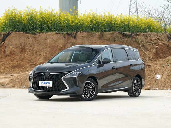 ����������� ���� �� Forthing Yacht (�������� �����) � �������