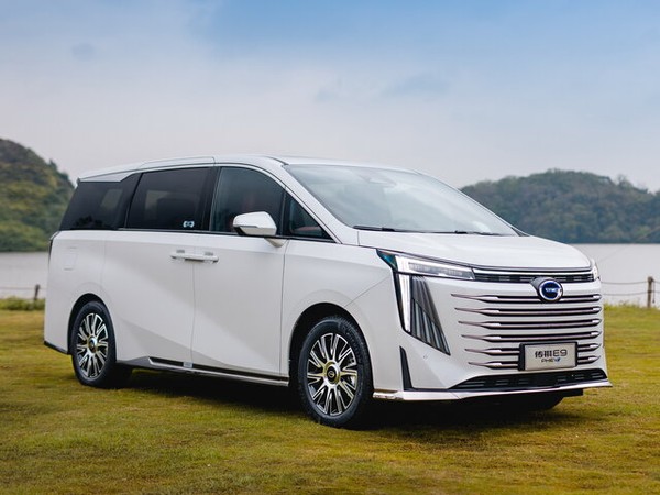 ����������� ���� �� GAC Trumpchi E9 (��� ������� �9) � �������