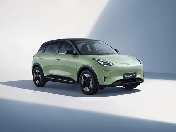 ����������� ���� �� Geely EX2 (����� ��2) � �������