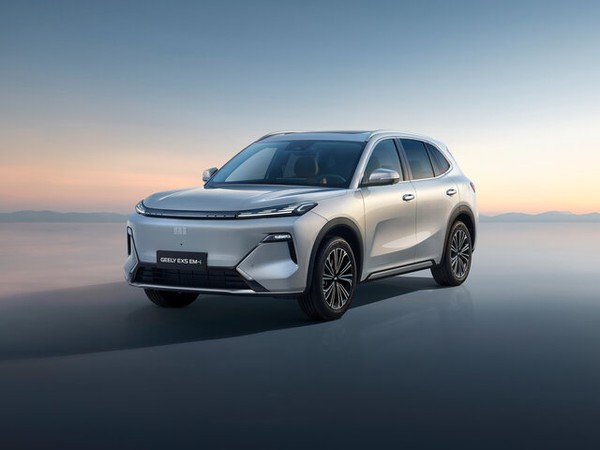 ����������� ���� �� Geely EX5 EM-i (����� ��5 ��-�) � �������