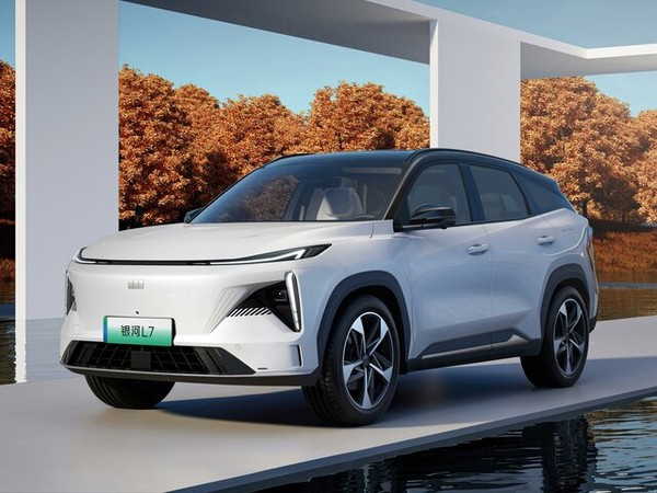 ����������� ���� �� Geely Galaxy L7 (����� ������� �7) � �������